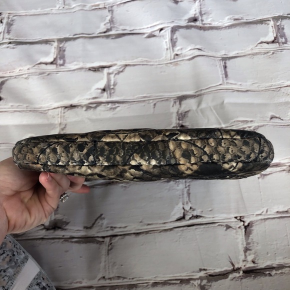 Marc Jacobs python print neon ipad case - Picture 5 of 7